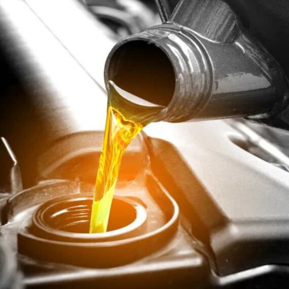 The Magic of 5W30 Engine Oil in Modern Automobiles