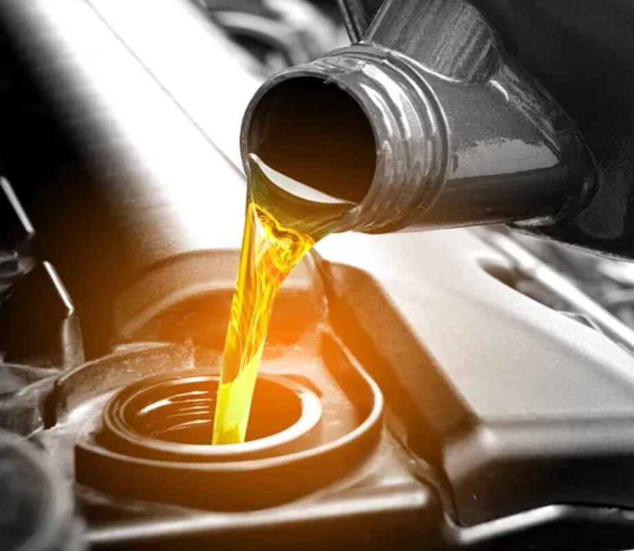 The Magic of 5W30 Engine Oil in Modern Automobiles
