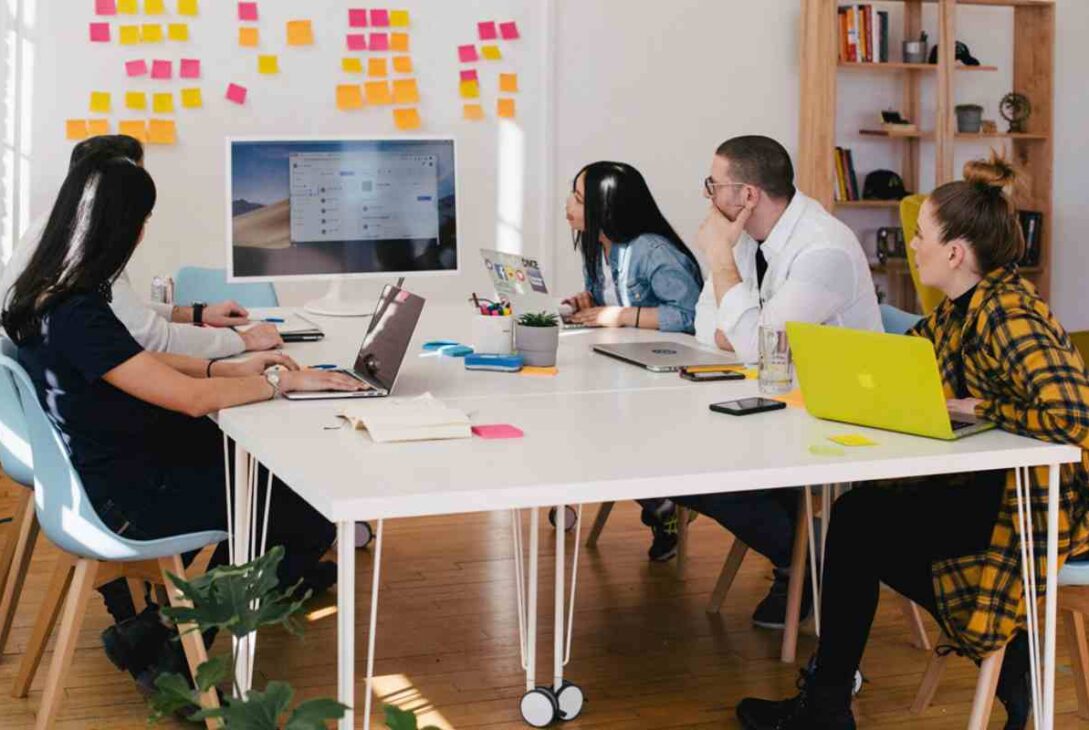 The Benefits of Implementing a Software Management Program for Proposals
