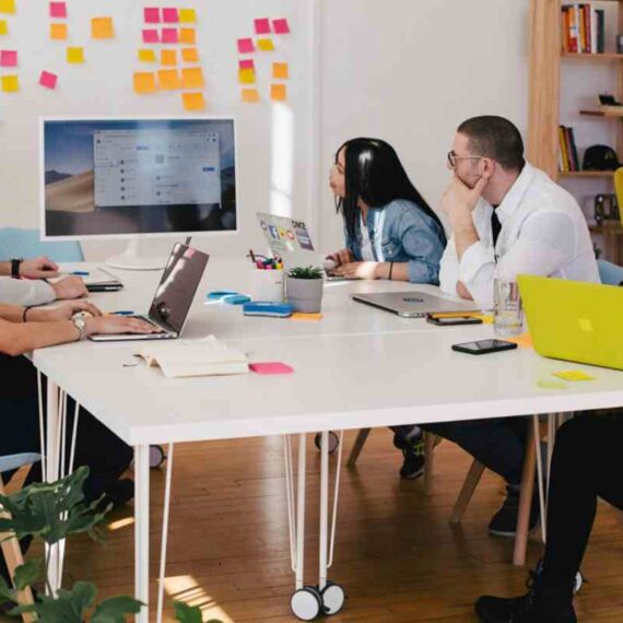 The Benefits of Implementing a Software Management Program for Proposals
