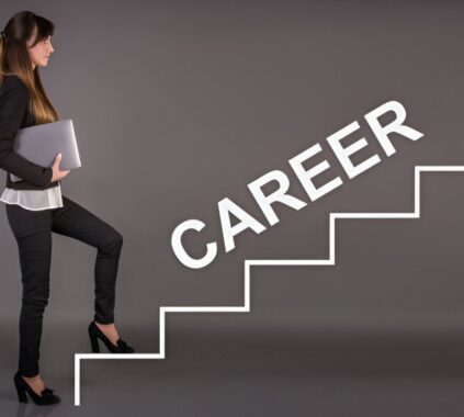 The Essential Steps You Need to Go Through in Becoming a Career Coach
