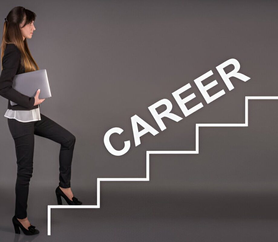 The Essential Steps You Need to Go Through in Becoming a Career Coach